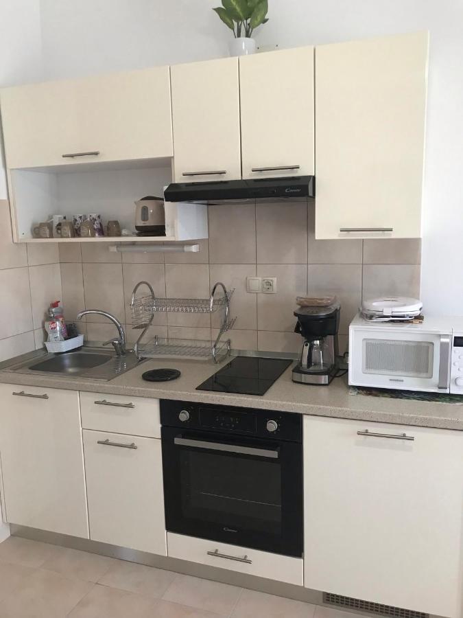 Sea View Apartment Near The Beach S2-Jelsa Center Exterior photo
