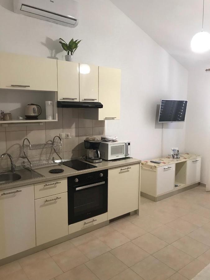 Sea View Apartment Near The Beach S2-Jelsa Center Exterior photo