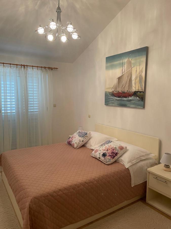 Sea View Apartment Near The Beach S2-Jelsa Center Exterior photo